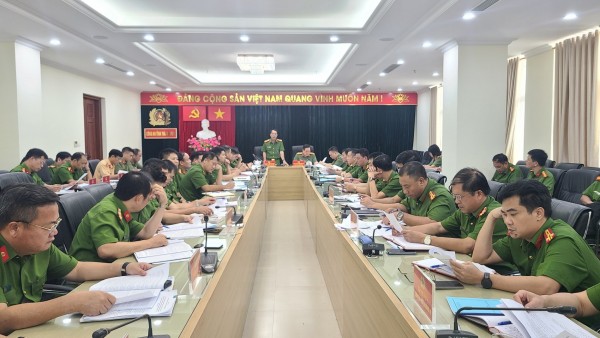 Toàn cảnh Hội nghị.