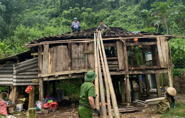 Công an tỉnh Thái Nguyên tăng tốc hỗ trợ người dân xóa hàng nghìn nhà tạm, nhà dột nát
