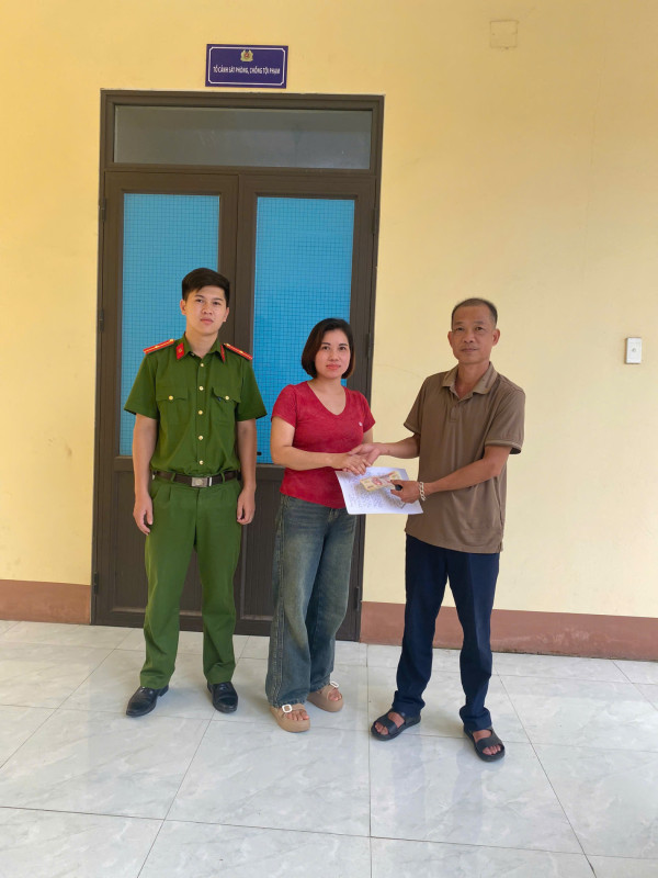 Anh Nguyễn Hoàng Hiệp hoàn trả lại tiền chuyển khoản nhầm cho chị Quách Thị Thường