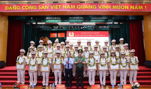 Công an tỉnh Thái Nguyên: Lan tỏa hiệu quả phong trào “Dân vận khéo”, 02 tập thể và 02 cá nhân được Bộ Công an biểu dương khen thưởng