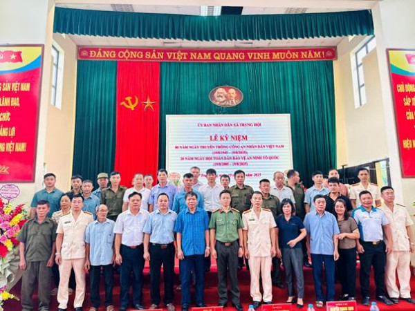 XÃ TRUNG HỘI KỶ NIỆM 80 NĂM NGÀY TRUYỀN THỐNG CAND VIỆT NAM, 20 NĂM NGÀY HỘI TOÀN DÂN BVANTQ
