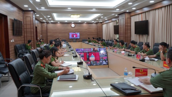 Quán triệt, triển khai công tác cảnh vệ toàn quốc.