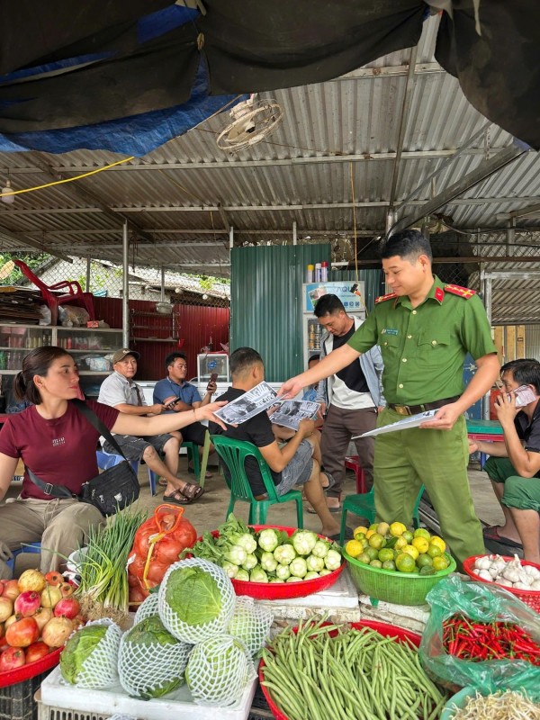 xã Nghiên Loan