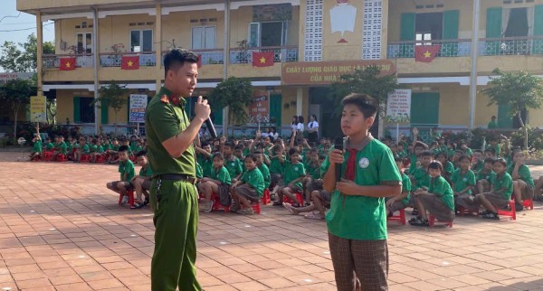 Công an xã Tân Cương chủ động phòng ngừa, giáo dục trẻ em và người chưa thành niên vi phạm pháp luật