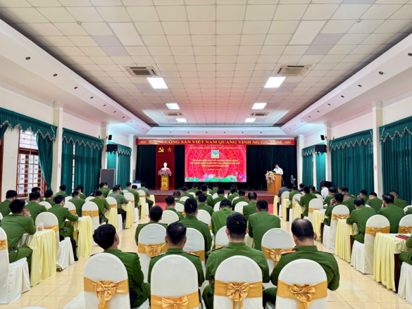 Công an tỉnh Thái Nguyên: Tập huấn, bồi dưỡng nâng cao kiến thức thực hiện Chương trình mục tiêu quốc gia xây dựng nông thôn mới năm 2025 cho Công an cấp xã