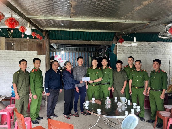 YEN PHONG (1)