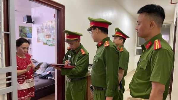 Tăng cường kiểm tra cư trú, bảo đảm an ninh trật tự tại khu chung cư