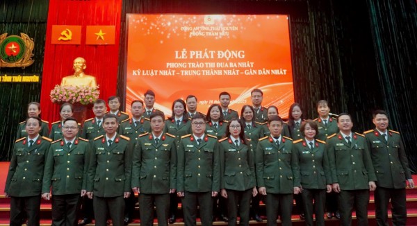 Phòng Tham mưu – Công an tỉnh Thái Nguyên tổ chức phát động phong trào thi đua “Ba nhất”