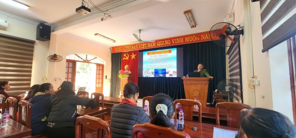 Công an phường Sông Công tổ chức tuyên truyền phòng chống tội phạm lừa đảo trên không gian mạng