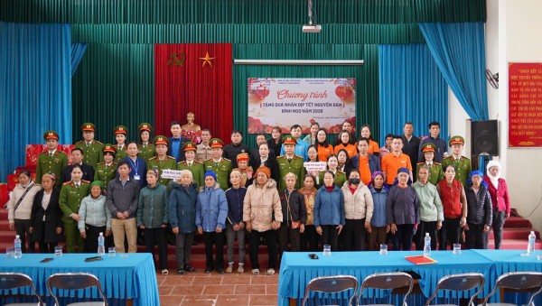 Lan toả nghĩa tình nơi vùng cao Dân Tiến