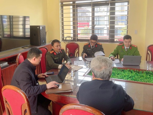 Cơ quan Công an làm việc với ông L.Đ.M.