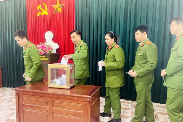 CA XA PHONG QUANG phat dong Xuan tinh nguyen (2)