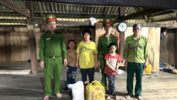 NGHINH TUONG 2
