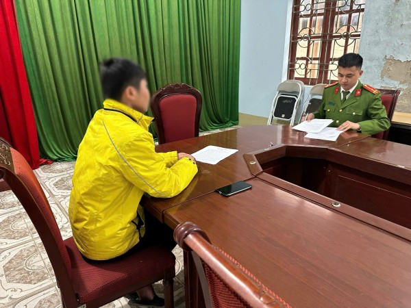 TT