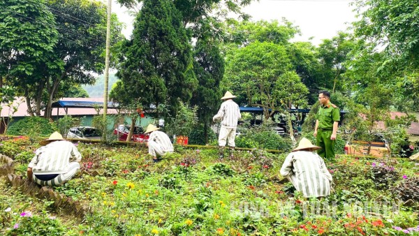 Gắn lao động với giáo dục, nâng cao hiệu quả cải tạo phạm nhân.