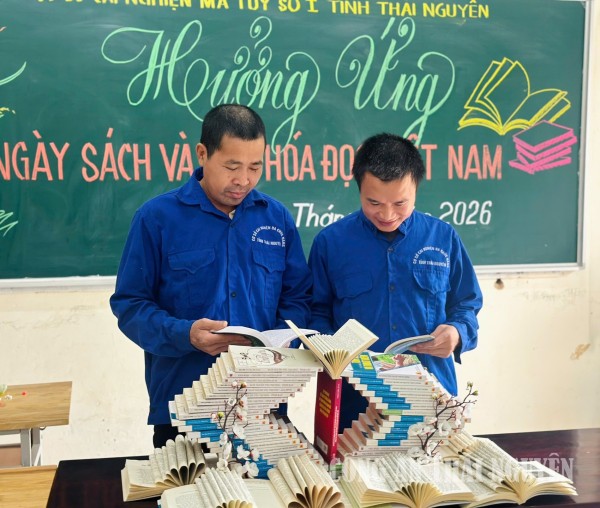Cán bộ, học viên Cơ sở cai nghiện ma túy số 1 hưởng ứng Ngày Sách và Văn hóa đọc Việt Nam .