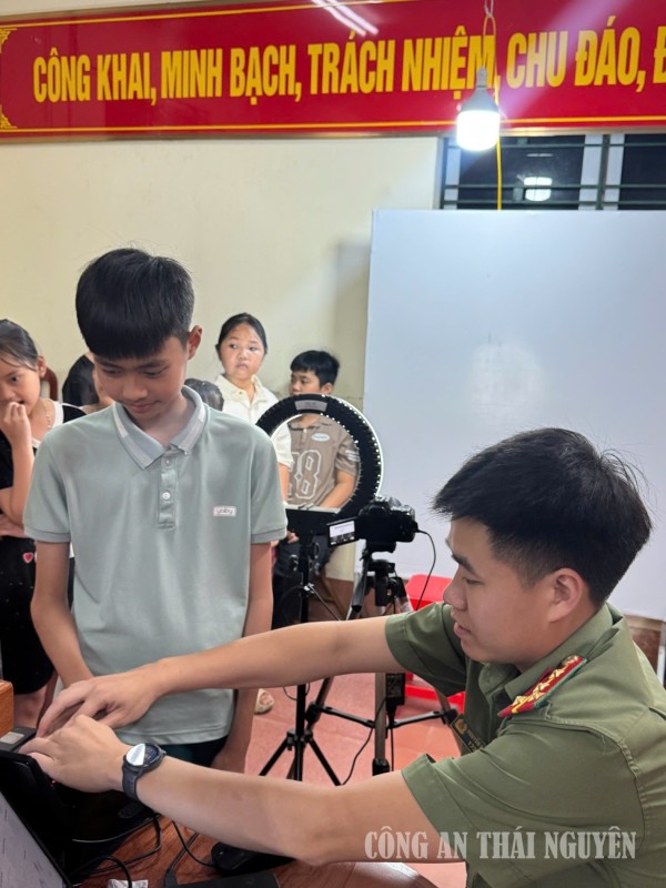 Định danh sông công