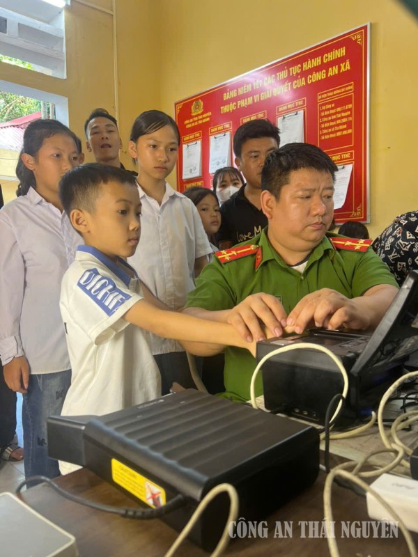 Ảnh 01 Taahn Khanh