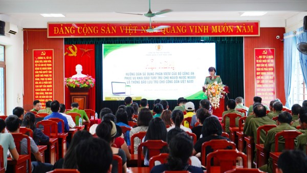 Tuyên truyền pháp luật trong lĩnh vực xuất nhập cảnh