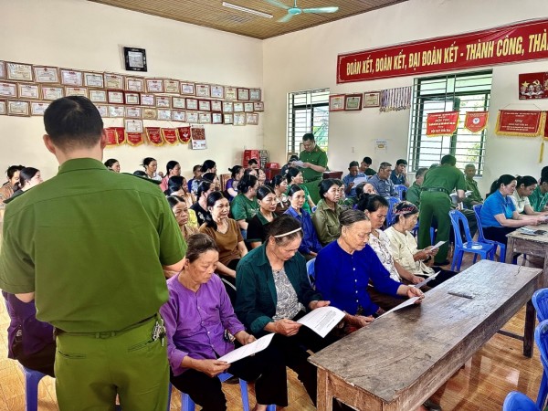 Đẩy mạnh phong trào “Toàn dân bảo vệ an ninh Tổ quốc” gắn với tuyên truyền pháp luật tại xã Yên Phong
