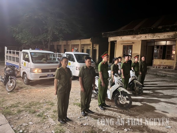 Phú Đình tuân tra