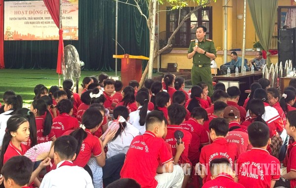 Hơn 700 người được trang bị kiến thức, kỹ năng phòng cháy