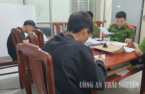 Công an phường Phổ Yên tuyên truyền, cảm hóa, giáo dục thanh thiếu niên chưa ngoan trên địa bàn