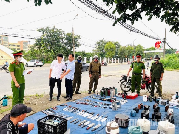 Công an phường ra quân rà soát địa bàn, tuyến đường phức tạp về trật tự công cộng
