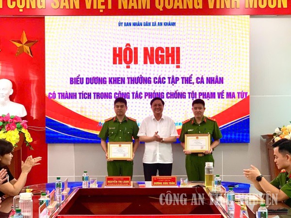 An Khánh khen đột xuất