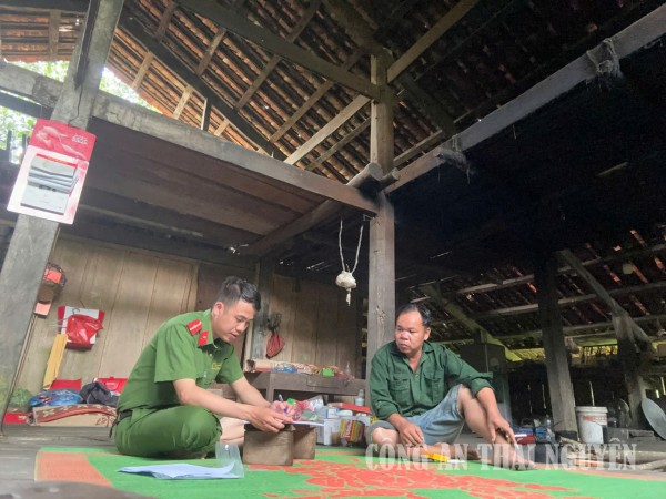 ảnh 2 Văn Lang