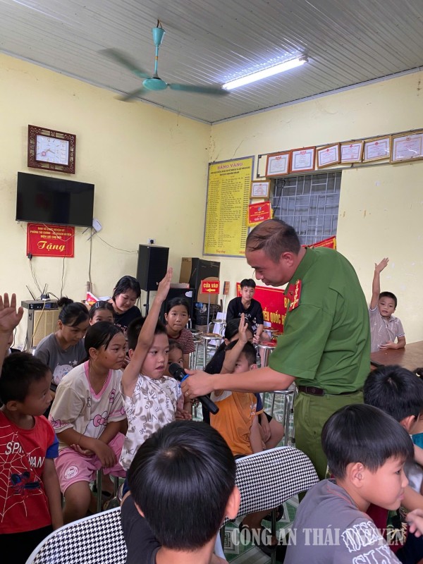 ATGT Anh 3 Thanh Thịnh