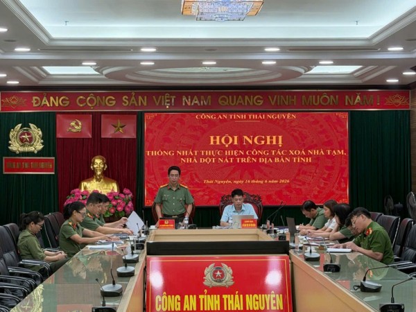 Thống nhất các giải pháp đẩy nhanh tiến độ xóa nhà tạm, nhà dột nát trên địa bàn tỉnh Thái Nguyên