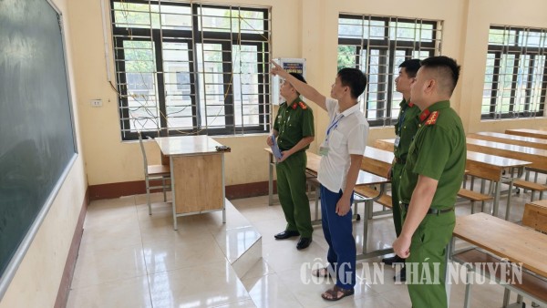 Đảm bảo an ninh, trật tự kỳ thi tốt nghiệp trung học phổ thông tại xã Phú Thịnh.