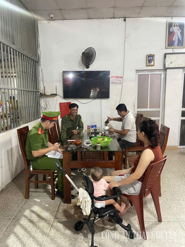 Vô Tranh kiểm tra cư trú