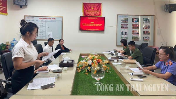 Cơ quan An ninh điều tra tổ chức phiên họp áp dụng biện pháp xử lý chuyển hướng.