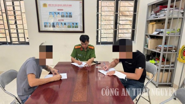 Công an xã Côn Minh tuyên truyền pháp luật, hỗ trợ người được đặc xá tái hòa nhập cộng đồng