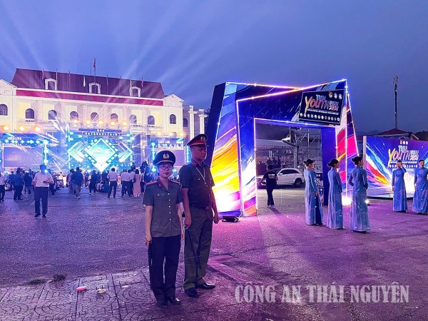 Bảo đảm an ninh, an toàn chương trình “Thắp lửa tuổi trẻ - Kết nối địa bàn - Tri ân và cống hiến”