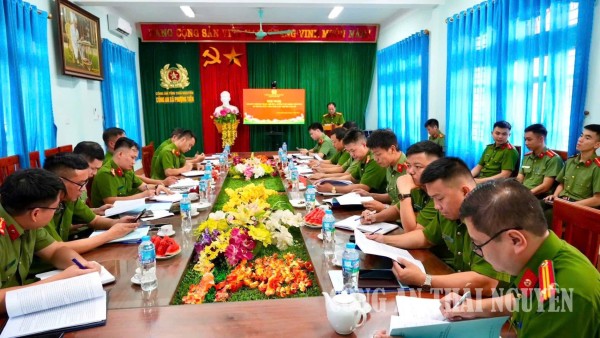 Ảnh 01 Phượng Tiến cụm thi đua
