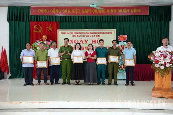 ảnh 8 Quang Sơn