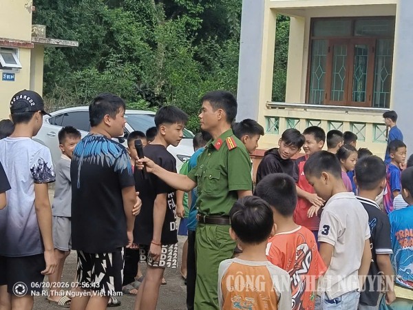 Tuyên truyền phòng, chống đuối nước và bảo đảm an toàn giao thông cho trẻ em trong dịp hè