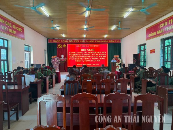 Toàn cảnh hội nghị giao ban.