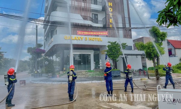 Thực tập phương án chữa cháy.