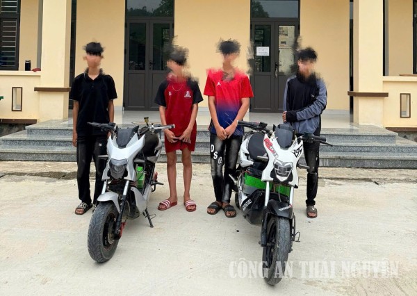 Công an xã Phúc Lộc kịp thời phát hiện, ngăn chặn tình trạng học sinh “ độ chế” xe máy điện.