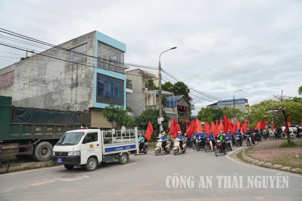 Buổi tuyên truyền lưu động