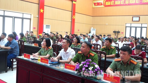 Các đại biểu tham dự Ngày hội.