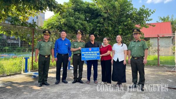 Khánh thành công trình thanh niên “khu tập thể dục cộng đồng” tại phường Vạn Xuân