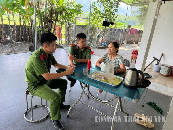 Công an xã Phú Xuyên kịp thời ngăn chặn vụ lừa đảo chiếm đoạt tài sản