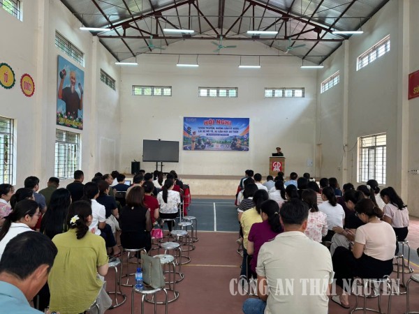 20 08 2026 Xã Phong Quang triển khai tuyên truyền, hướng dẫn kỹ năng lái xe mô tô, xe gắn máy an toàn 2