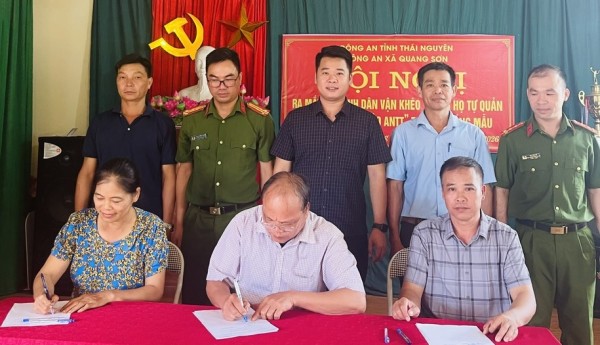 Công an xã Quang Sơn phối hợp ra mắt mô hình dòng họ tự quản đảm bảo an ninh, trật tự