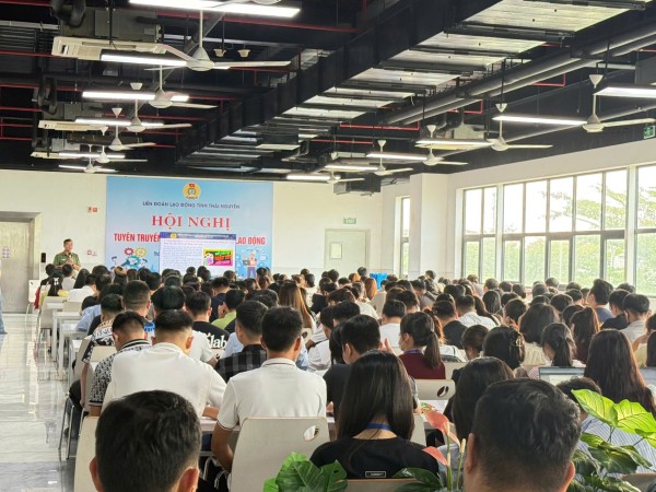 Tuyên truyền Luật an ninh mạng, nâng cao kỹ năng sử dụng mạng xã hội cho công nhân, người lao động